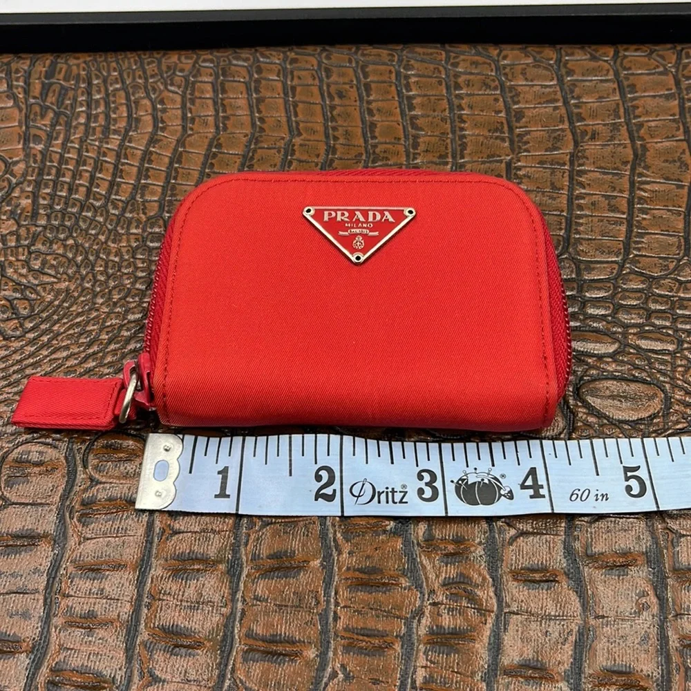 Prada Tessuto Red Zip Around Unisex Credit Card 💳 Holder - Picture 10 of 11